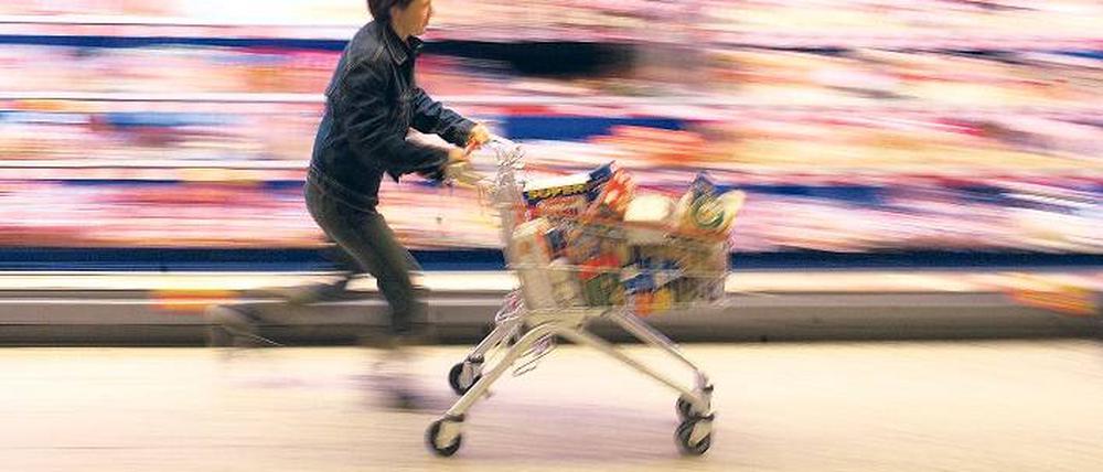 Strategisch, schnell, sparsam. Auch Quereinsteiger haben als Beschaffungsprofis gute Karten – wenn sie strategisch denken und Verhandlungsgeschick besitzen. Foto: dpa