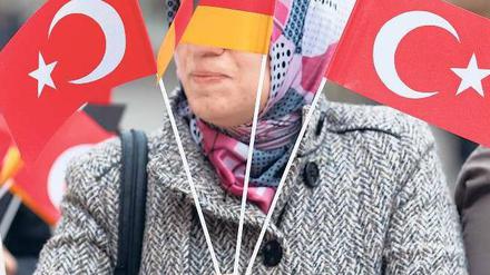 Integrationspräsident? Christian Wulff machte Integration zum Thema seiner Amtszeit. Bei den Grünen herrscht die Vorstellung, dass Joachim Gauck sich in diese Linie stellt. Einige aber sind skeptisch. Foto: Friso Gentsch/dpa