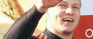 Die Faust aus Oberbärenburg. Francesco Friedrich feiert seinen WM-Titel.Foto: Reuters