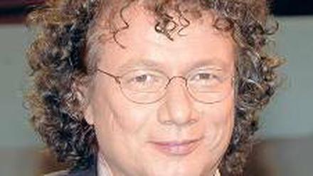 Ingo Schulze, 50, lebt in Berlin. Er ist Autor von „Simple Storys“, „Neue Zeit“, „Adam und Evelyn“.