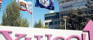 Geheime Anfragen. Allein der Suchmaschinen-Betreiber Yahoo musste 30 000 Kundendaten in einem halben Jahr herausrücken.