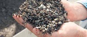 Begehrter Rohstoff. Phosphat ist der Grundstoff für Kunstdünger. Je mehr Nahrungsmittel hergestellt werden, umso mehr wächst die Nachfrage nach dem Chemieprodukt. Foto: Reuters