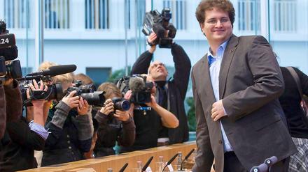 Presseandrang beim Parteivorsitzenden Sebastian Nerz.