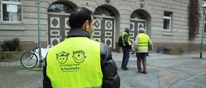 Der Wachschutz vom Jobcenter bewachte das Gymnasium in Neukölln nur einen Tag lang. 