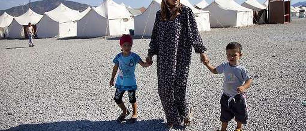 Mehr als 130.000 syrischen Flüchtlinge befinden sich derzeit in der Südtürkei. Von ihnen werden rund 95.000 in Flüchtlingslagern versorgt, wie in diesem hier in Hatay.