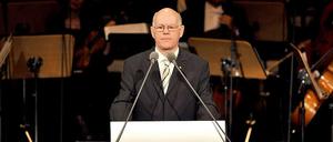 Bundestagspräsident Norbert Lammert spricht beim Festakt zum Tag der Einheit in der Bayerischen Staatsoper in München. 