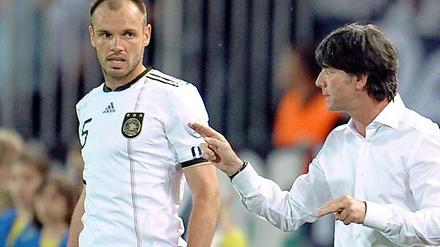 Rückgriff auf das Alter. Bundestrainer Joachim Löw nominierte nach einigen Verletzungen seiner Defensivspieler den fast schon ausgemusterten Heiko Westermann nach.