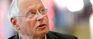 Oskar Lafontaine Mitte Juni auf dem Bundesparteitag der Linken in Dresden. Er saß dort in der ersten Reihe - ergriff in den Debatten aber nicht das Wort.