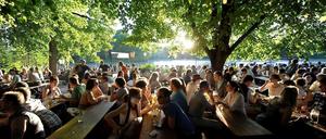 Scheint die Sonne, wird's voll. Der ständige Blick auf den Wetterbericht gehört für Biergarten-Betreiber dazu.