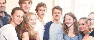 Hand drauf. Das U18-Team der Zehlendorfer Droste-Hülshoff-Schule. 