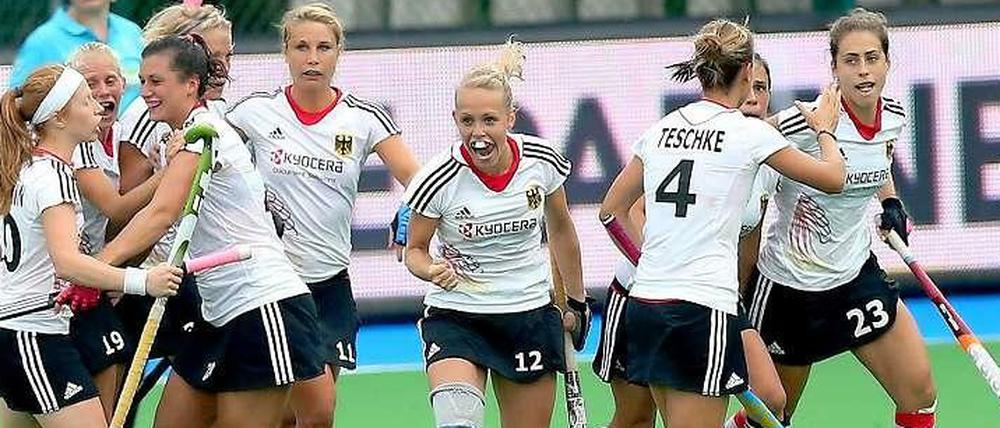 Jubel, Jubel, Freu, Freu: Die Deutschen Hockey-Frauen stehen im EM-Finale.