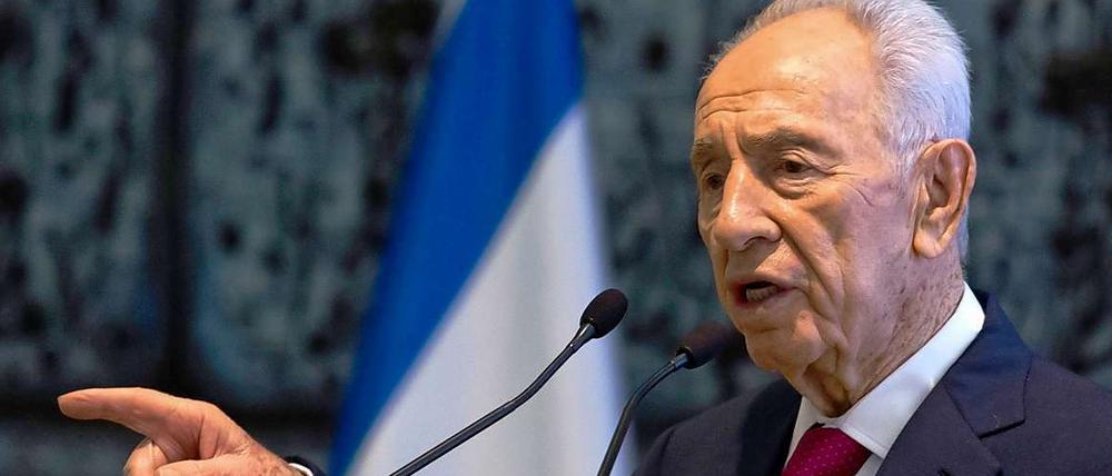 Israels Präsident Schimon Peres wirbt trotz Obamas Zaudern in der Syrien-Politik um Vertrauen für den US-Präsidenten.