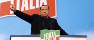 Italiens Ex-Premier Berlusconi am Mittwoch dieser Woche auf einer Kundgebung vor seinen Anhängern in Rom
