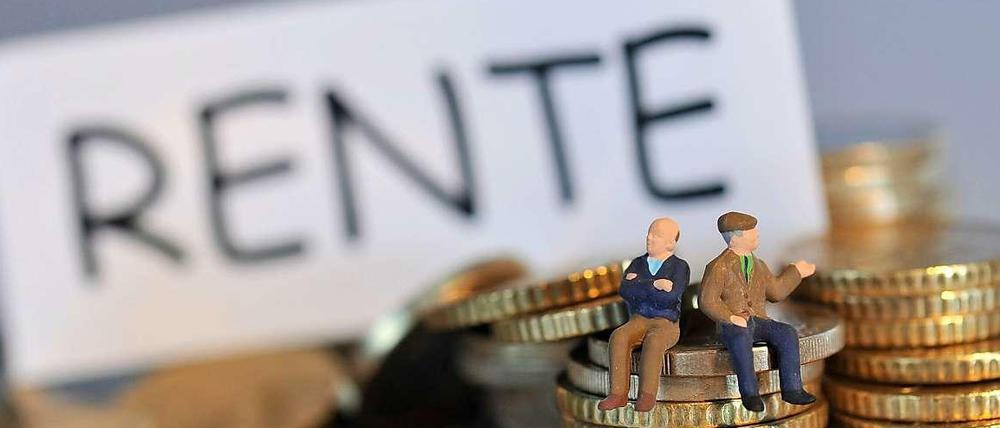 Immer mehr Pensionäre. Längere Rentenzeiten bedeuten höhere Ausgaben, und das heißt auch: höhere Beiträge für die arbeitenden Generationen. 