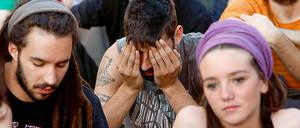 In einigen EU-Staaten sind mehr als die Hälfte der jungen Leute arbeitslos. Ihnen soll eigentlich mit einer Jugendgarantie geholfen werden. Aber bisher ist daraus kaum Geld geflossen.