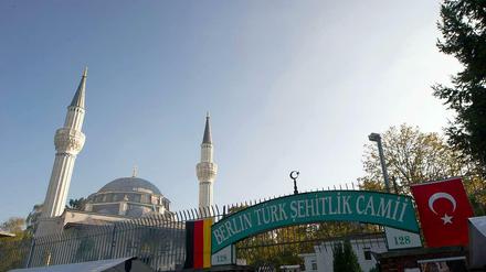 Die Sehitlik-Moschee in Neukölln, Berlins größte Moschee.