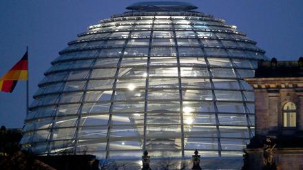 Mehr Transparenz, bitte. Die Linksfraktion im Bundestag will ein verpflichtendes Lobbyistenregister durchsetzen.