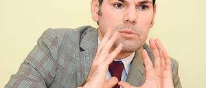 Ken Jebsen will offenbar gerichtlich gegen die "Antilopen Gang" vorgehen.