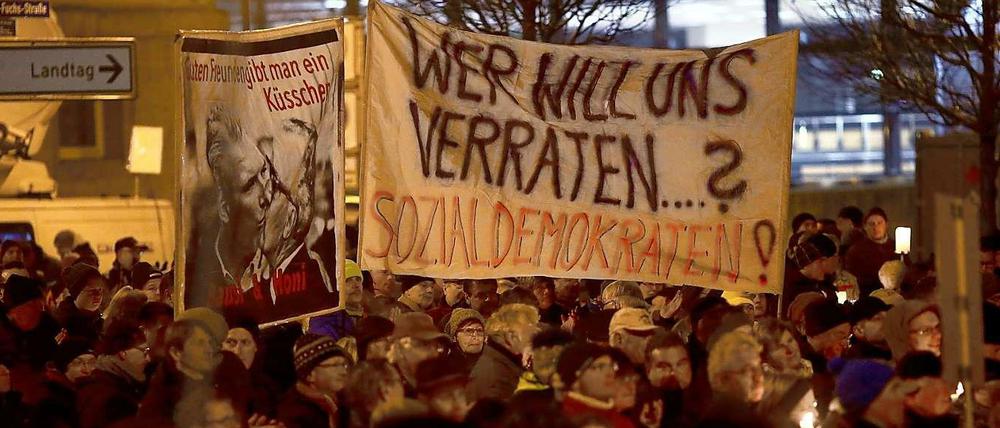 Die Demonstration gegen die Wahl von Bodo Ramelow blieb friedlich. AfD und NPD-Mitgleider waren nicht zu sehen.