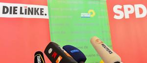 Rot links, rot rechts, kein Unterschied. 