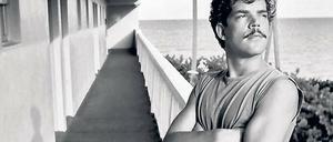 Pizza Party! Boris Blank zeigt in den USA Muskeln, es ist Anfang der 80er Jahre - und für Yello es geht ab...