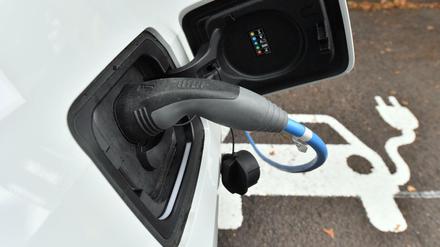 Gebraucht werden die Batterien für den Bau von Elektroautos.