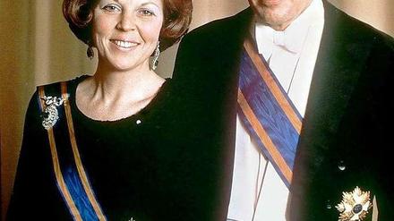 Die niederländische Königin Beatrix mit ihrem Mann Claus im Jahr 1980.