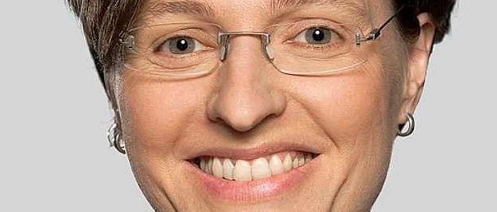 Birgit Monteiro hat viele Jahre studiert und Politik gemacht. Jetzt übernimmt sie Regierungs-Verantwortung.