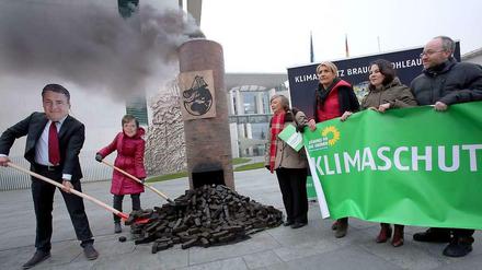 Unter den wachen Augen der Öffentlichkeit hat das Bundeskabinett am Mittwoch das Klimaaktionsprogramm verhandelt und beschlossen. 