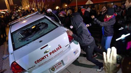 In Ferguson kam es nach der Entscheidung der Jury zu Ausschreitungen.