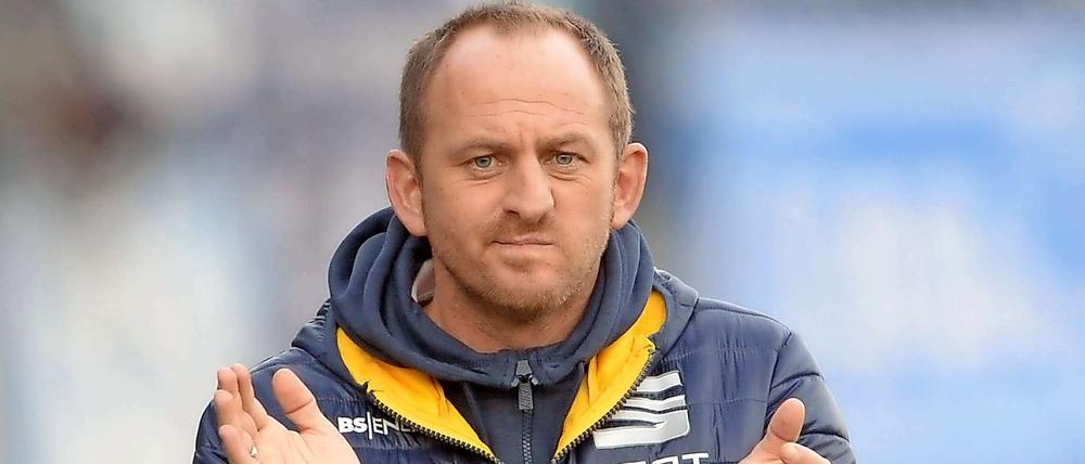 Gibt's den Beifall auch am Mittwochabend? Braunschweigs Trainer Torsten Lieberknecht.