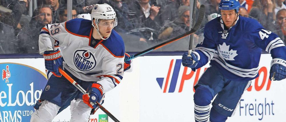Der Löwe aus Köln. Leon Draisaitl (links) bei der Arbeit in der NHL.