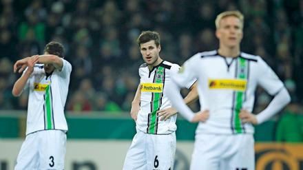 Wo bitte geht's hier raus? Die Gladbacher spielen scheinen es zurzeit nicht zu wissen.
