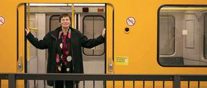 Stadtentwicklungssenatorin Ingeborg Junge-Reyer freut sich über modernere U-Bahnen - dank des S-Bahn-Geldes.
