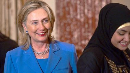 Hillary Clinton besuchte eine Iftar-Mahl, das traditionelle Abendessen im muslimischen Fastenmonat Ramadan.