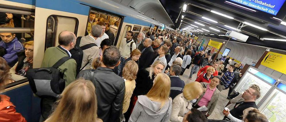 Auch wenn man ohne Fahrschein unterwegs ist, zählt am Anfang die Unschuldsvermutung.