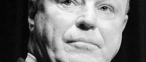 Frank Wisner scheint es egal zu sein, wem er auf die Füße tritt. Seine Mission ist es, den Übergang in Ägypten so ruhig wie möglich über die Bühne zu bekommen.