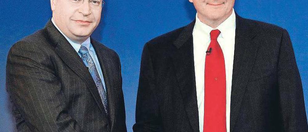 Hand in Hand. Nokia-Chef Elop (links) und Microsoft-Chef Ballmer.
