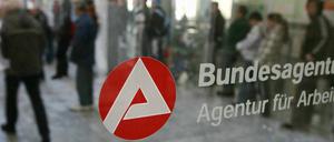 1,42 Millionen Menschen beziehen seit 2005 ununterbrochen das Arbeitslosengeld II.