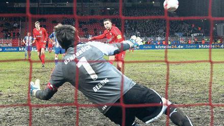 Nur im Derby ein Held. Torsten Mattuschka drosch gegen Osnabrück kurz vor Schluss einen Elfmeter übers Tor. 