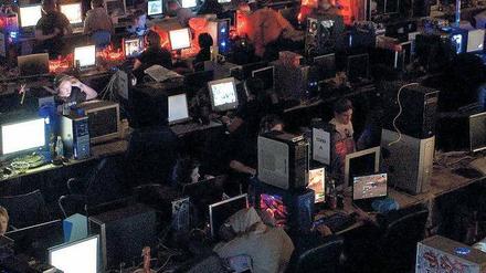 Es läuft und läuft. Wenn sich die Nacht über die LAN-Party legt. Foto: Reuters