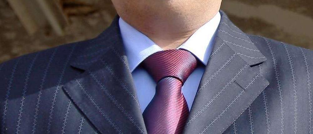 Riad Farid Hedschab. Der neue Ministerpräsident gilt als Hardliner.