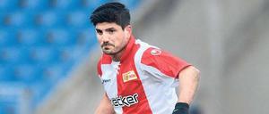 Luft nach oben. Neuzugang Özbek muss noch Kondition bolzen.