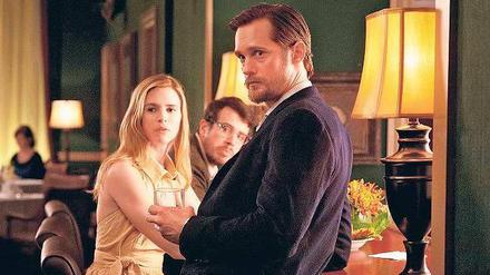 Der Schein trügt. Agentin Sarah (Brit Marling), Doc (Toby Kebbell) und Aktivisten-Gruppenchef Benji (Alexander Skarsgard) bei der Aktion gegen eine Pharma-Konzernspitze. 