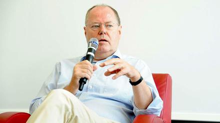 Der Kandidat. Peer Steinbrück diskutiert im Tagesspiegel-Verlagsgebäude.
