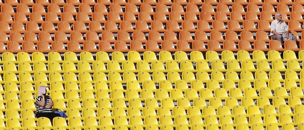 Platz für mehr. Auf den Rängen der WM-Arena herrscht gähnende Leere.