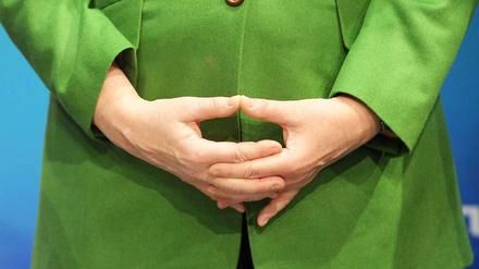 Angela Merkel und ihre Rauten-Geste - was soll uns das bloß sagen?