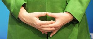 Angela Merkel und ihre Rauten-Geste - was soll uns das bloß sagen?