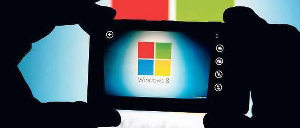 Das mobile Internet im Visier: Microsoft liefert künftig nicht nur Betriebssysteme, sondern die Smartphones gleich dazu. 