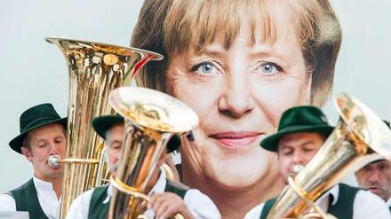 Mit Musik ins Kanzleramt oder doch mindestens in den Bundestag? Funktioniert nicht - wird aber trotzdem probiert. 